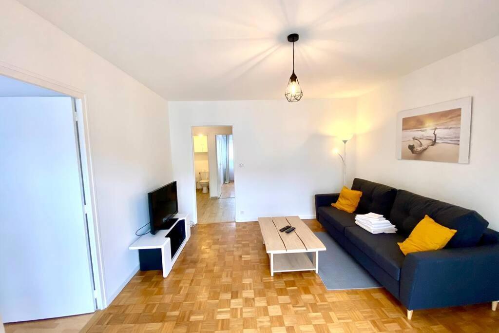 SOBNB DR FAVRE- Grand appartement 50m gare, centre ville Annemasse Extérieur photo